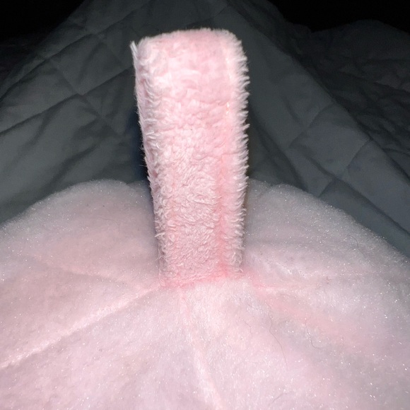 Cuddle Barn "Bubbles the Jellyfish" Glowing Melodic Stuffed Plush Toy - Picture 7 of 8